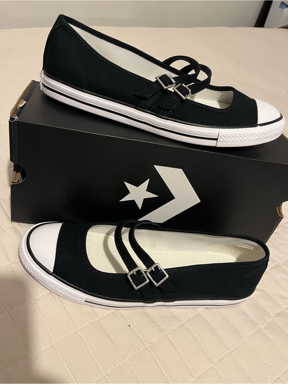 Converse Chuck Taylor All Star Dainty Women's Mary Jane Shoes
